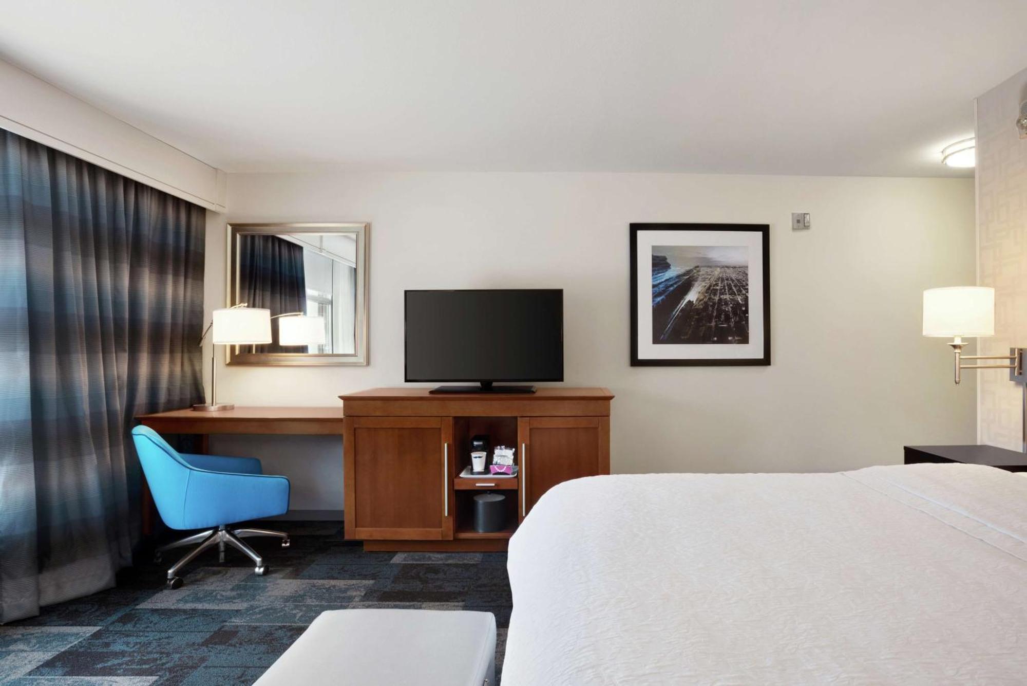 Hampton Inn & Suites Rosemont Chicago O'Hare Exterior foto